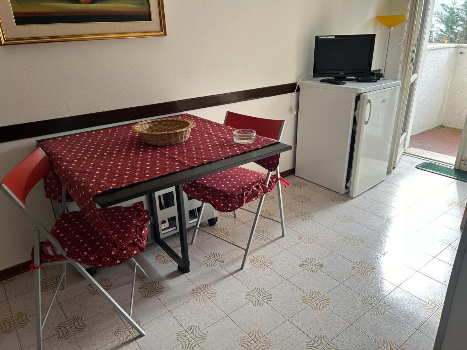 Ferienwohnung App Bilocale Lido Scacchi Lido degli Scacchi Exterior foto